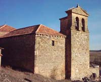 Iglesia de Velilla de la Sierra desde el oeste